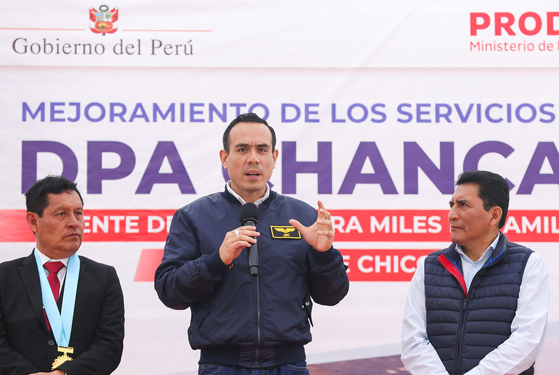 Perú, botan a Jerí. Bolivia, Evo reaparece. Cuba, la dictadura sí está negociando.